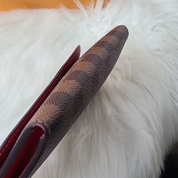 💯 Authentic Louis Vuitton Damier Ebene Sarah Wallet🍀 - Picture 8 of 13